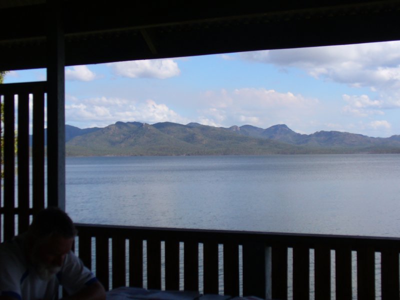 Lake Awoonga picnic hut