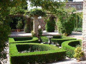 Alcazabar gardens