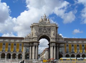 The impressive Arco da Rua Augusta