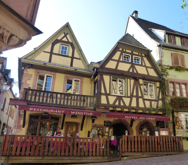 a coffee stop in the touristy-twee Riquewihr