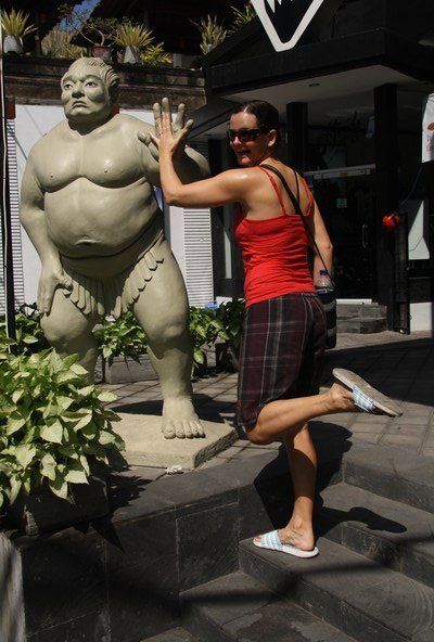Sumo wrestler likes high-fives