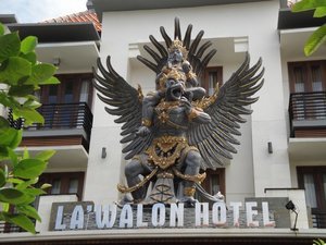 Huge hotel statue