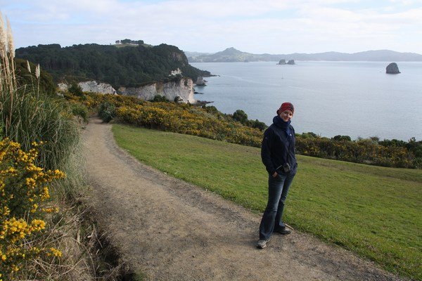 Hiking to Cathedral Cove on a groomed trail