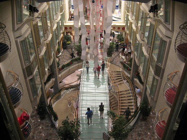 Mall Promenade
