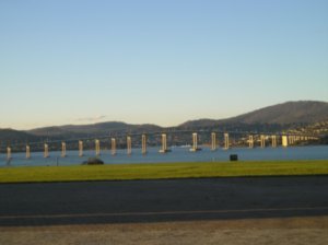 Tasman bridge