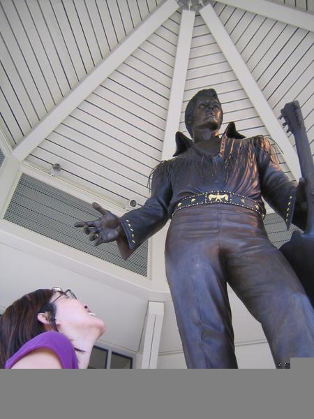 Wow, who knew Elvis was that tall