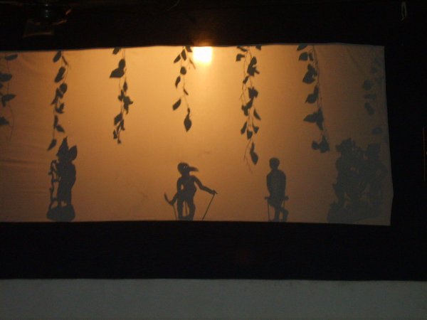 Arrival in Siem Reap: shadow theater at La Noria Hotel restaurant