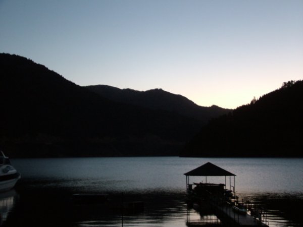Lago Lacar at night