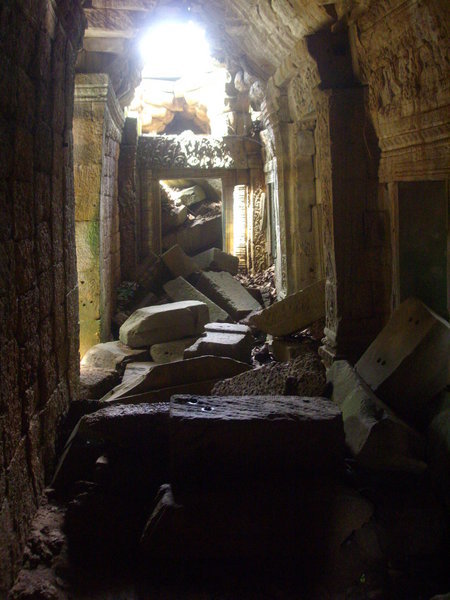 Crumbling corridors of Tah Prohm