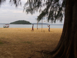 Locals playing volleyball on Koh Russei