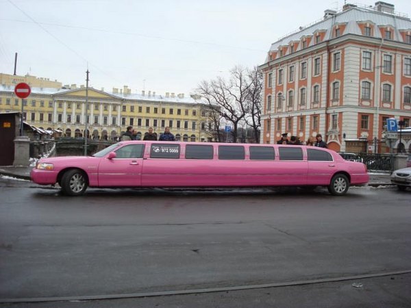 Russian Barbi Mobile