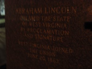 Inscription on Lincoln's statue
