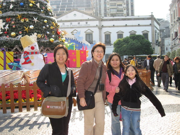 Giant Christmas Tree in Macau
