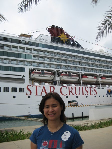 Rahnee on Star Cruise MV Virgo