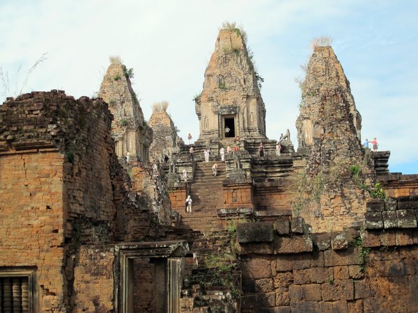 Preah Rup from a Distance
