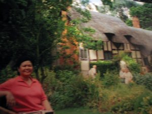 Anne Hathaway's Cottage, 2003