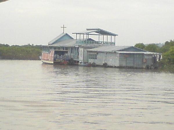 Floating Church, 
