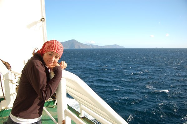 Sailing the Cook Strait