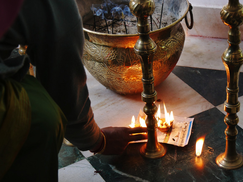Sitamarhi Temple - lighting a lamp and making a wish