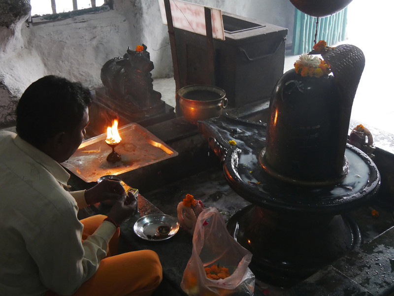 Sitamarhi Temple - the Shiva lingam