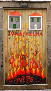 Zona Velha - doors