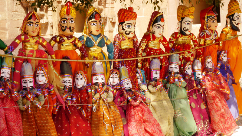The Rajputs of Rajasthan, in miniature
