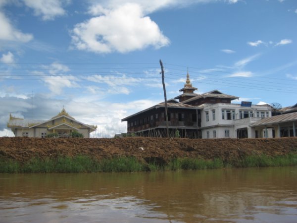 INLE LAKE, MYANMAR (8)