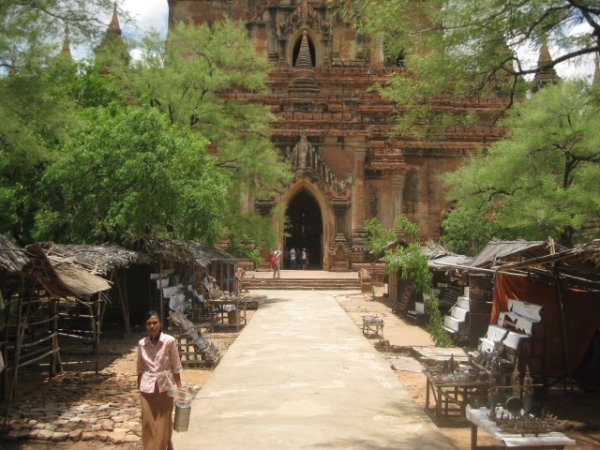 dp ARCHAEOLOGICAL ZONE BAGAN, MYANMAR (16)