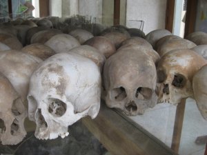 dp Killing Fields Memorial 20 km south of Phnom Penh, Cambodia (18)